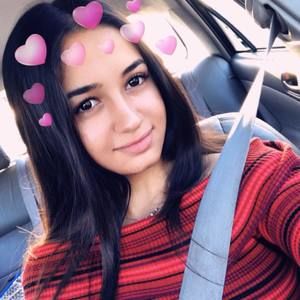 Meet your Posher, Nellie